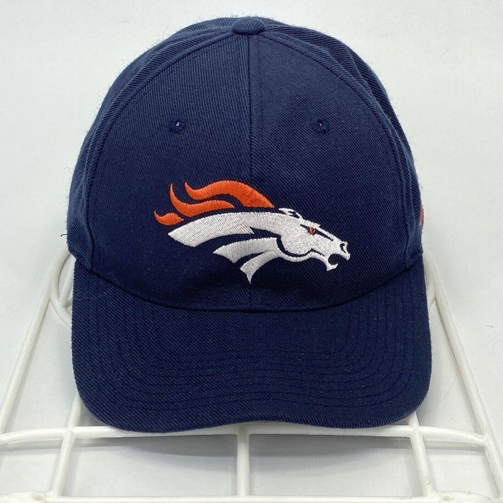 Vintage Sports Specialties Denver Broncos Snapback Hat Pro‎ Line Plain Logo